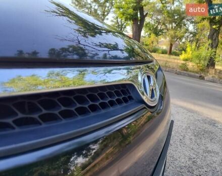 Черный Хендай i30, объемом двигателя 1.6 л и пробегом 200 тыс. км за 5500 $, фото 1 на Automoto.ua
