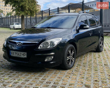 Чорний Хендай i30, об'ємом двигуна 1.6 л та пробігом 232 тис. км за 6200 $, фото 3 на Automoto.ua