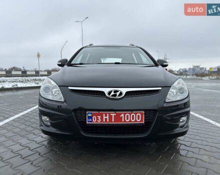 Черный Хендай i30, объемом двигателя 1.6 л и пробегом 169 тыс. км за 6150 $, фото 12 на Automoto.ua