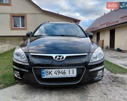 Черный Хендай i30, объемом двигателя 1.59 л и пробегом 198 тыс. км за 6400 $, фото 1 на Automoto.ua