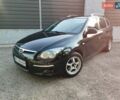 Черный Хендай i30, объемом двигателя 1.6 л и пробегом 200 тыс. км за 5500 $, фото 1 на Automoto.ua