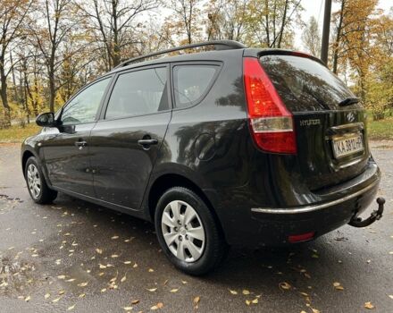 Хендай i30 2008 в Кривом Роге на Automoto.ua Черный Хендай i30, объемом двигателя 1.6 л и пробегом 235 тыс. км за 6200 $, фото 7 на Automoto.ua