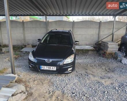 Чорний Хендай i30, об'ємом двигуна 1.58 л та пробігом 270 тис. км за 4600 $, фото 7 на Automoto.ua