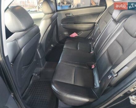 Чорний Хендай i30, об'ємом двигуна 1.58 л та пробігом 270 тис. км за 4600 $, фото 2 на Automoto.ua
