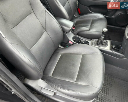 Черный Хендай i30, объемом двигателя 1.6 л и пробегом 169 тыс. км за 6150 $, фото 19 на Automoto.ua