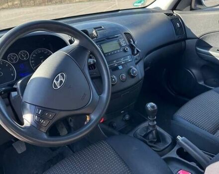 Чорний Хендай i30, об'ємом двигуна 1.6 л та пробігом 194 тис. км за 6750 $, фото 6 на Automoto.ua