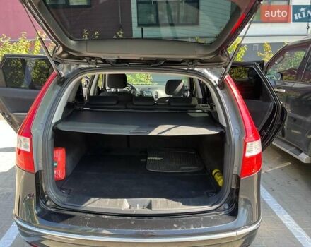 Черный Хендай i30, объемом двигателя 1.58 л и пробегом 234 тыс. км за 5650 $, фото 13 на Automoto.ua