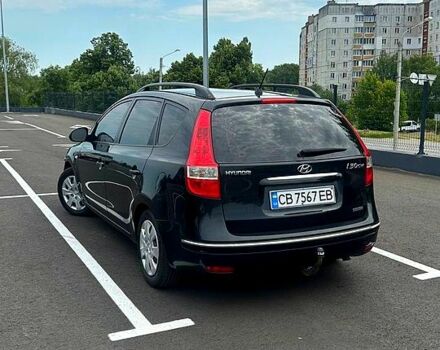 Чорний Хендай i30, об'ємом двигуна 1.6 л та пробігом 300 тис. км за 5550 $, фото 2 на Automoto.ua