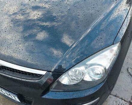 Черный Хендай i30, объемом двигателя 1.4 л и пробегом 193 тыс. км за 6500 $, фото 3 на Automoto.ua