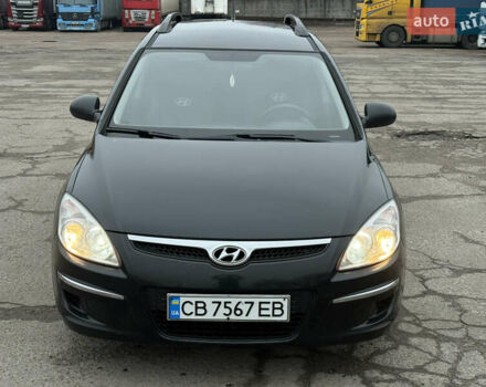 Черный Хендай i30, объемом двигателя 1.6 л и пробегом 265 тыс. км за 5900 $, фото 9 на Automoto.ua