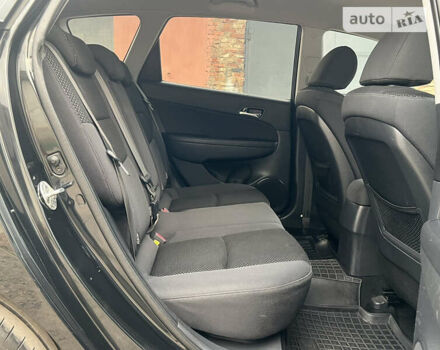 Чорний Хендай i30, об'ємом двигуна 1.59 л та пробігом 247 тис. км за 6250 $, фото 38 на Automoto.ua