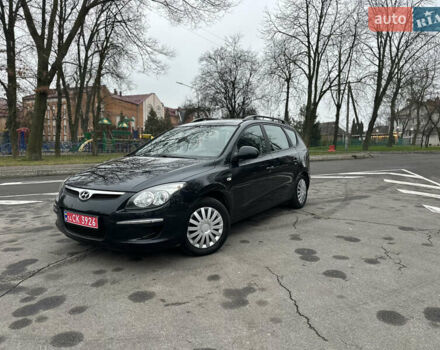 Черный Хендай i30, объемом двигателя 1.4 л и пробегом 199 тыс. км за 5599 $, фото 4 на Automoto.ua