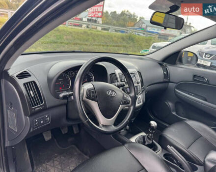 Черный Хендай i30, объемом двигателя 1.6 л и пробегом 187 тыс. км за 6900 $, фото 44 на Automoto.ua