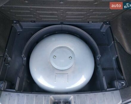 Черный Хендай i30, объемом двигателя 1.4 л и пробегом 158 тыс. км за 5600 $, фото 23 на Automoto.ua