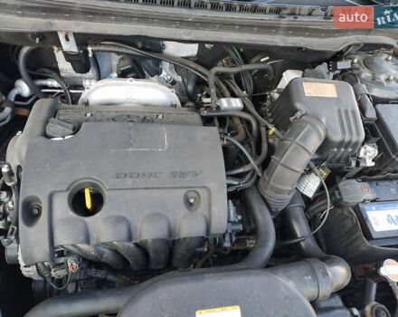 Черный Хендай i30, объемом двигателя 1.4 л и пробегом 158 тыс. км за 5600 $, фото 25 на Automoto.ua