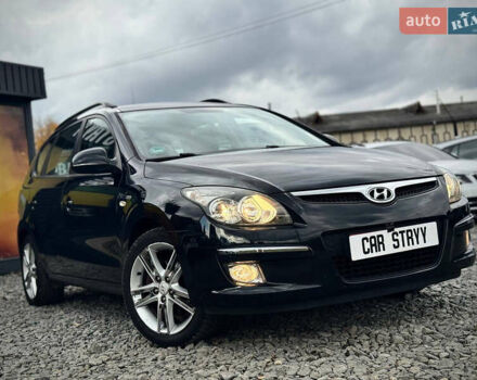 Черный Хендай i30, объемом двигателя 1.6 л и пробегом 187 тыс. км за 6900 $, фото 12 на Automoto.ua