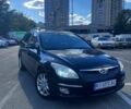 Чорний Хендай i30, об'ємом двигуна 1.58 л та пробігом 400 тис. км за 4600 $, фото 1 на Automoto.ua