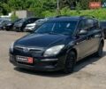 Черный Хендай i30, объемом двигателя 1.4 л и пробегом 228 тыс. км за 5490 $, фото 1 на Automoto.ua