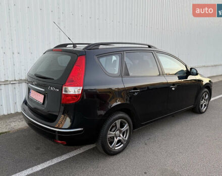Чорний Хендай i30, об'ємом двигуна 1.6 л та пробігом 198 тис. км за 6400 $, фото 8 на Automoto.ua