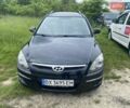 Черный Хендай i30, объемом двигателя 1.6 л и пробегом 253 тыс. км за 5000 $, фото 1 на Automoto.ua