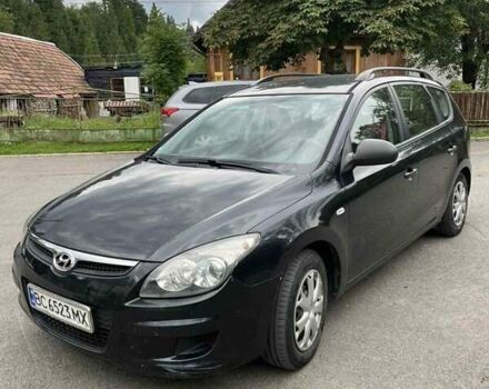 Черный Хендай i30, объемом двигателя 1.58 л и пробегом 242 тыс. км за 4950 $, фото 7 на Automoto.ua