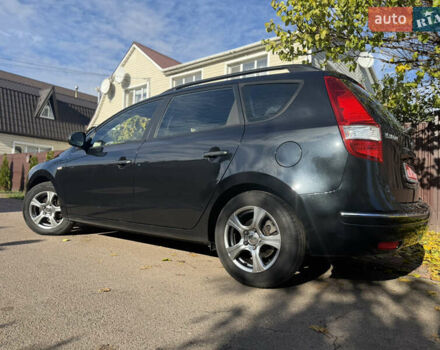 Хендай i30 2009 в Борисполе на Automoto.ua Черный Хендай i30, объемом двигателя 1.4 л и пробегом 146 тыс. км за 6800 $, фото 8 на Automoto.ua