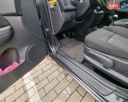 Черный Хендай i30, объемом двигателя 1.6 л и пробегом 128 тыс. км за 7700 $, фото 9 на Automoto.ua