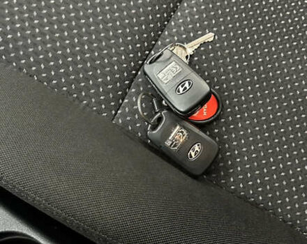 Черный Хендай i30, объемом двигателя 1.58 л и пробегом 243 тыс. км за 5500 $, фото 31 на Automoto.ua