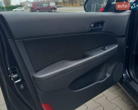 Черный Хендай i30, объемом двигателя 1.4 л и пробегом 216 тыс. км за 6300 $, фото 19 на Automoto.ua