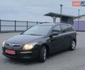 Черный Хендай i30, объемом двигателя 1.6 л и пробегом 231 тыс. км за 5350 $, фото 1 на Automoto.ua