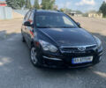 Черный Хендай i30, объемом двигателя 1.4 л и пробегом 92 тыс. км за 5800 $, фото 5 на Automoto.ua