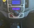 Черный Хендай i30, объемом двигателя 1.6 л и пробегом 189 тыс. км за 6950 $, фото 16 на Automoto.ua