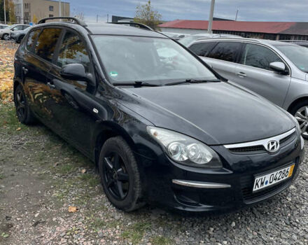 Черный Хендай i30, объемом двигателя 1.4 л и пробегом 228 тыс. км за 5800 $, фото 1 на Automoto.ua