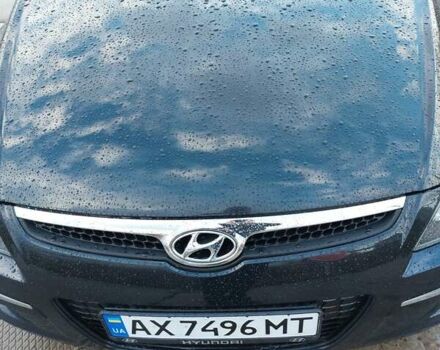 Черный Хендай i30, объемом двигателя 1.4 л и пробегом 193 тыс. км за 6500 $, фото 5 на Automoto.ua