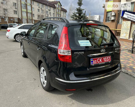 Черный Хендай i30, объемом двигателя 1.4 л и пробегом 158 тыс. км за 6800 $, фото 8 на Automoto.ua