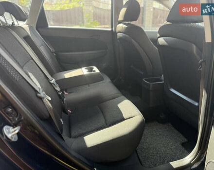 Хендай i30 2009 в Борисполе на Automoto.ua Черный Хендай i30, объемом двигателя 1.4 л и пробегом 146 тыс. км за 6800 $, фото 31 на Automoto.ua
