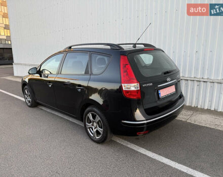 Чорний Хендай i30, об'ємом двигуна 1.6 л та пробігом 198 тис. км за 6400 $, фото 7 на Automoto.ua