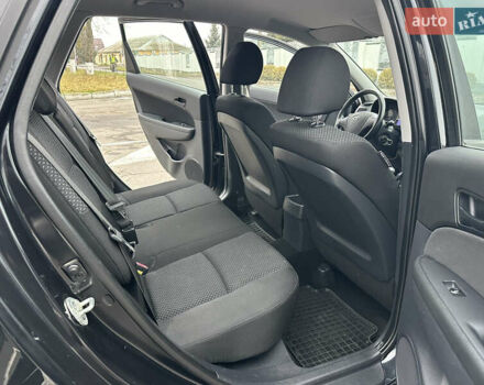 Черный Хендай i30, объемом двигателя 1.4 л и пробегом 199 тыс. км за 5599 $, фото 41 на Automoto.ua