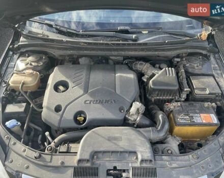 Хендай i30 2009 в Чернигове на Automoto.ua Черный Хендай i30, объемом двигателя 1.6 л и пробегом 262 тыс. км за 5600 $, фото 9 на Automoto.ua