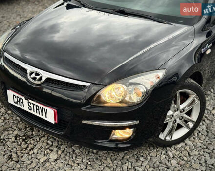 Черный Хендай i30, объемом двигателя 1.6 л и пробегом 187 тыс. км за 6900 $, фото 8 на Automoto.ua