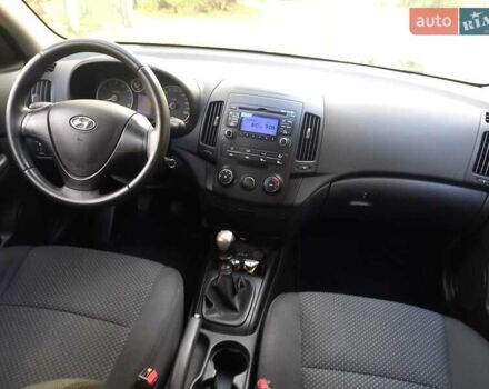 Хендай i30 2009 у Черкасах на Automoto.ua Чорний Хендай i30, об'ємом двигуна 1.4 л та пробігом 188 тис. км за 6150 $, фото 14 на Automoto.ua