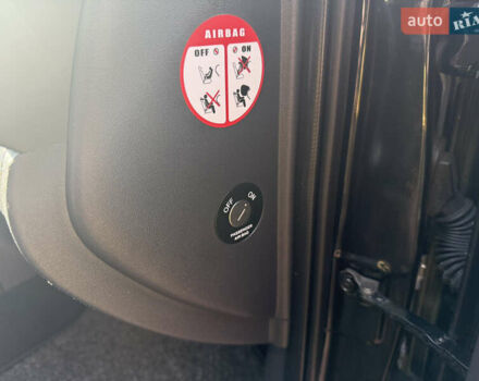 Хендай i30 2009 в Борисполе на Automoto.ua Черный Хендай i30, объемом двигателя 1.4 л и пробегом 146 тыс. км за 6800 $, фото 27 на Automoto.ua