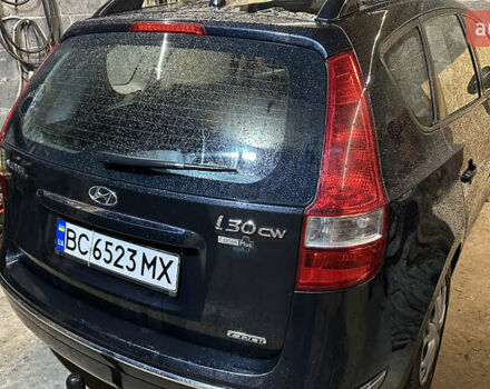 Черный Хендай i30, объемом двигателя 1.58 л и пробегом 243 тыс. км за 5500 $, фото 6 на Automoto.ua