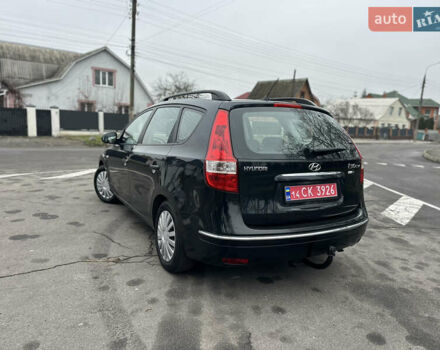Черный Хендай i30, объемом двигателя 1.4 л и пробегом 199 тыс. км за 5599 $, фото 25 на Automoto.ua