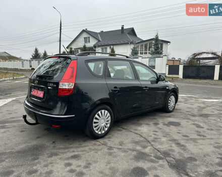 Черный Хендай i30, объемом двигателя 1.4 л и пробегом 199 тыс. км за 5599 $, фото 29 на Automoto.ua