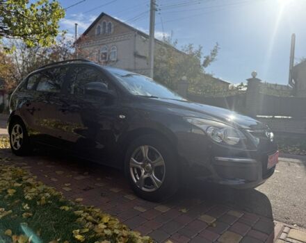 Хендай i30 2009 в Борисполе на Automoto.ua Черный Хендай i30, объемом двигателя 1.4 л и пробегом 146 тыс. км за 6800 $, фото 7 на Automoto.ua