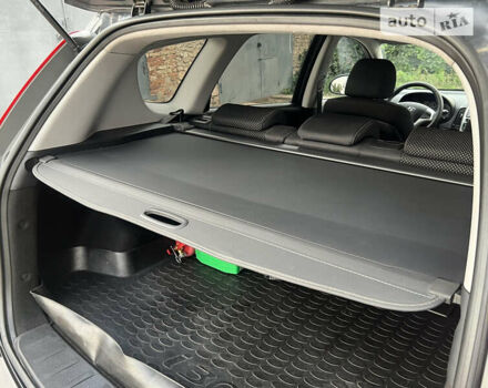 Чорний Хендай i30, об'ємом двигуна 1.59 л та пробігом 247 тис. км за 6250 $, фото 49 на Automoto.ua