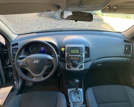 Черный Хендай i30, объемом двигателя 1.6 л и пробегом 189 тыс. км за 6950 $, фото 3 на Automoto.ua