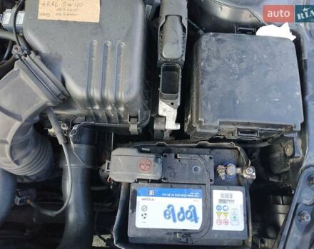 Черный Хендай i30, объемом двигателя 1.4 л и пробегом 158 тыс. км за 5600 $, фото 27 на Automoto.ua