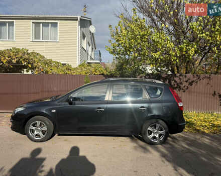 Хендай i30 2009 в Борисполе на Automoto.ua Черный Хендай i30, объемом двигателя 1.4 л и пробегом 146 тыс. км за 6800 $, фото 2 на Automoto.ua